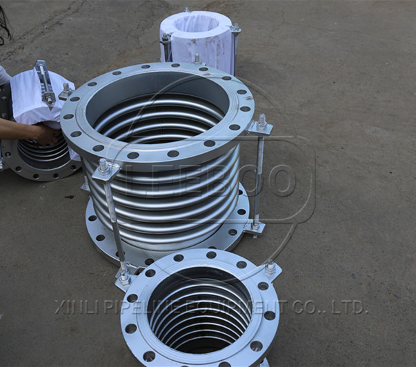 非金屬<a href=http://www.qingjieda.cn target=_blank class=infotextkey>補(bǔ)償器</a>的位移知識