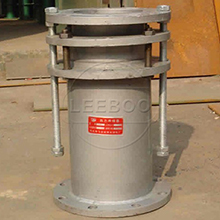 球墨鑄鐵<a href=http://www.qingjieda.cn target=_blank class=infotextkey>伸縮器</a>“以鐵代鋼”