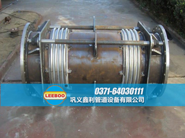 未噴漆的大拉桿橫向波紋<a href=http://www.qingjieda.cn target=_blank class=infotextkey>補(bǔ)償器</a>